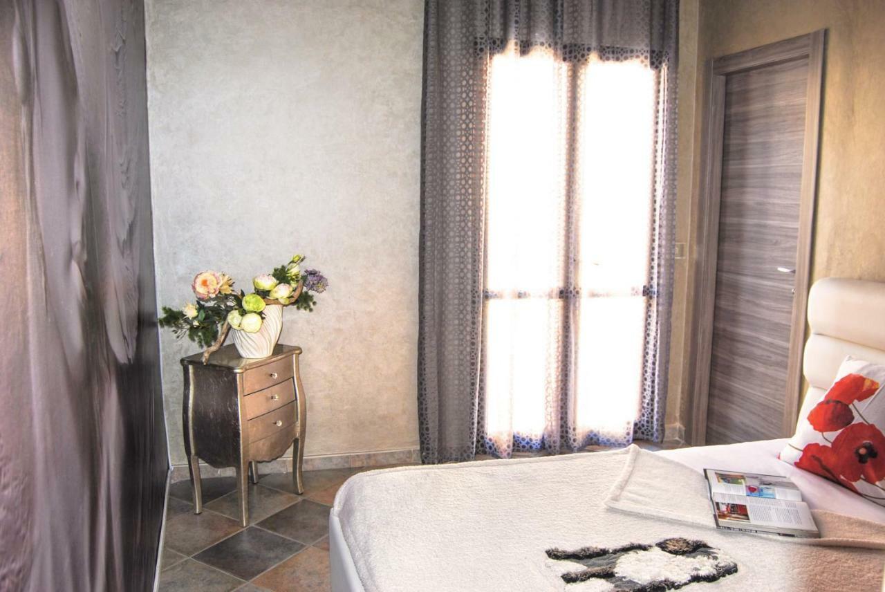 Il Cortile Bed & Breakfast Bra Eksteriør bilde