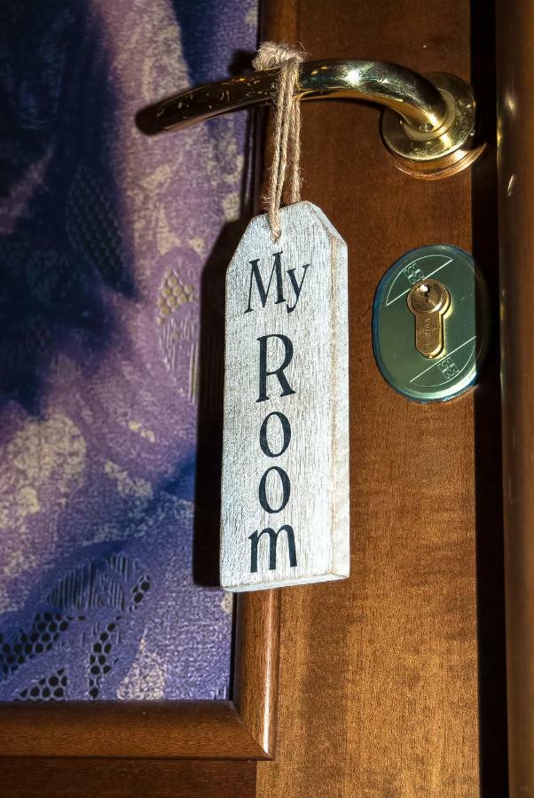 Il Cortile Bed & Breakfast Bra Eksteriør bilde