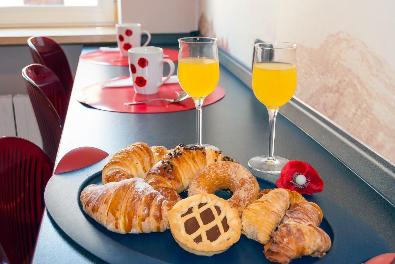 Il Cortile Bed & Breakfast Bra Eksteriør bilde